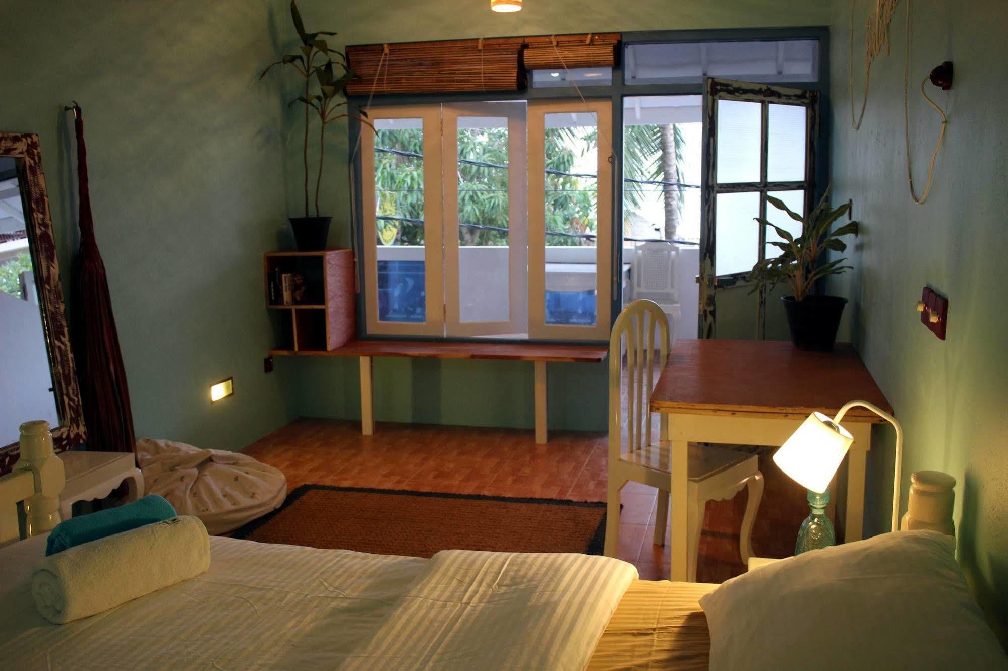 Bedspace Beach อูนาวาตูนา ภายนอก รูปภาพ